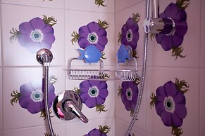 Flower Bed & Breakfast