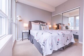 HomeHop - Maple Leaf Square