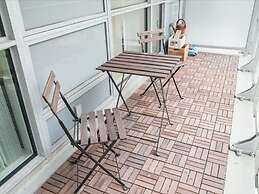 HomeHop - Entertainment District