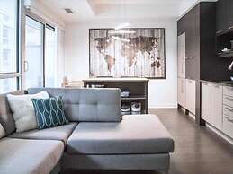 HomeHop - Entertainment District