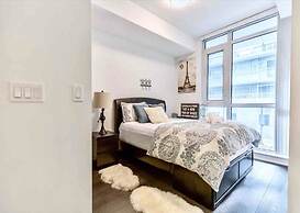 HomeHop - Entertainment District