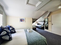 The Hedley Townhouse