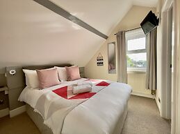 The Hedley Townhouse