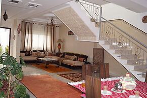 Tanjitan Hospitalite