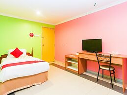 OYO 746 Hotel Comfort