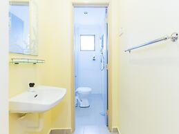 OYO 746 Hotel Comfort