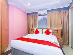 OYO 746 Hotel Comfort