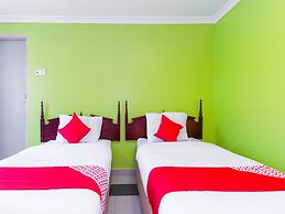 OYO 746 Hotel Comfort