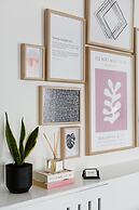 UPSTREET Desirable 1BD Apt in Kolonaki