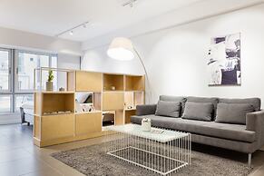 UPSTREET Ermou Elegant Apartments