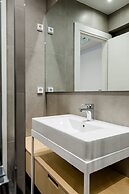 UPSTREET Ermou Elegant Apartments