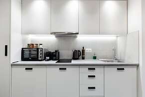 UPSTREET Ermou Elegant Apartments