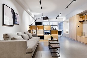 UPSTREET Ermou Elegant Apartments