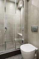 UPSTREET Ermou Elegant Apartments