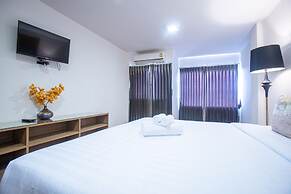 The Greenery Central Suites
