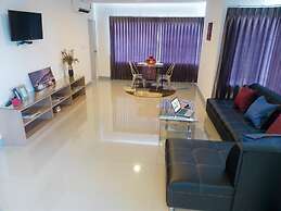 The Greenery Central Suites