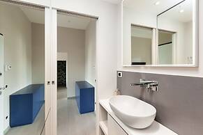 easyhomes - Duomo Suites & Apartments