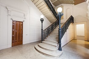 easyhomes - Duomo Suites & Apartments