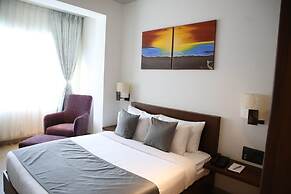 Silver Shell Hotel