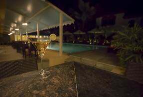 Silver Shell Hotel