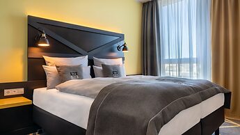 Holiday Inn - the niu, Fury Aschheim Messe by IHG