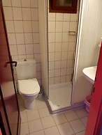 Teras Motel