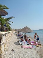 Teras Motel