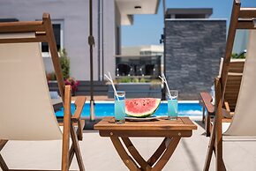 Sun Ray Luxury Apartments