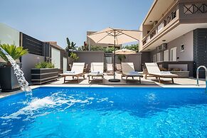 Sun Ray Luxury Apartments