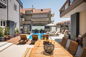 Sun Ray Luxury Apartments