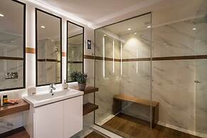 Sun Ray Luxury Apartments