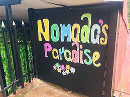 Nomadas Paradise House