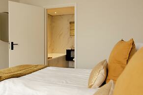 Boutique Hotel Charley's