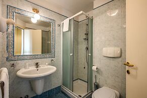 Hotel Laura