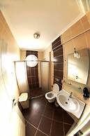 Serenity Apartments 4 by Villamnet