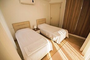 Serenity Apartments 3 by Villamnet