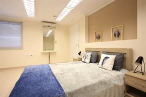 GK Airport Suites - Free Shuttle