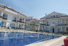 Serenity Apartments 1 by Villamnet