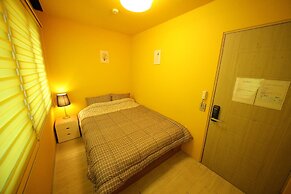 Stitches House - Hostel