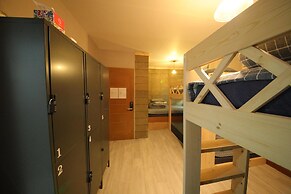 Stitches House - Hostel