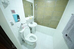 Stitches House - Hostel