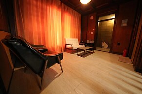 Stitches House - Hostel