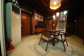 Stitches House - Hostel