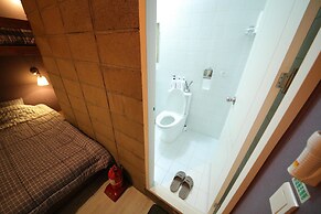 Stitches House - Hostel