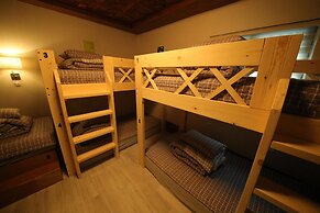 Stitches House - Hostel