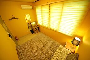 Stitches House - Hostel