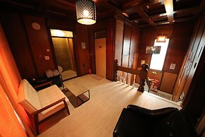 Stitches House - Hostel