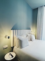 Esqina Cosmopolitan Lodge