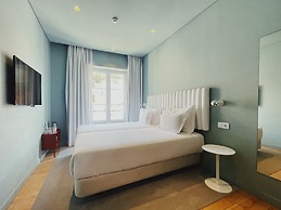 Esqina Cosmopolitan Lodge