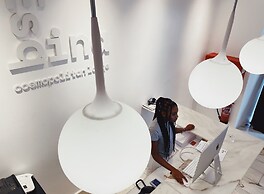 Esqina Cosmopolitan Lodge